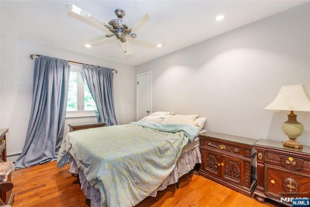 112 King George Road, Warren, NJ 07059