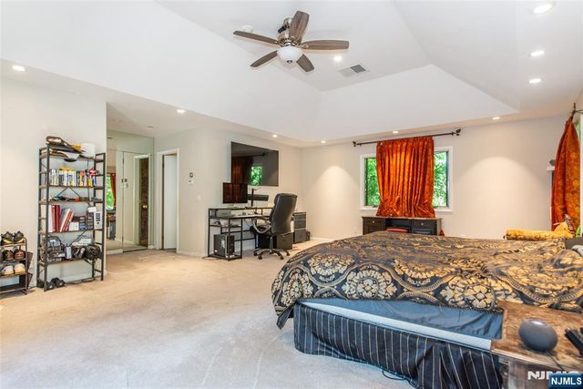 112 King George Road, Warren, NJ 07059