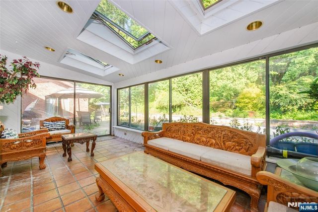 112 King George Road, Warren, NJ 07059