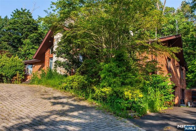 112 King George Road, Warren, NJ 07059