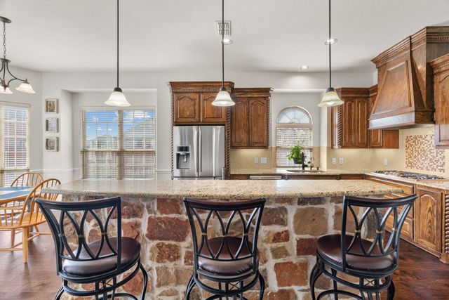 2500 Strathfield Lane, Trophy Club, TX 76262