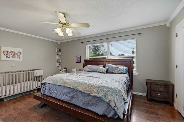 1028 S Idlewild Drive, Sherman, TX 75090