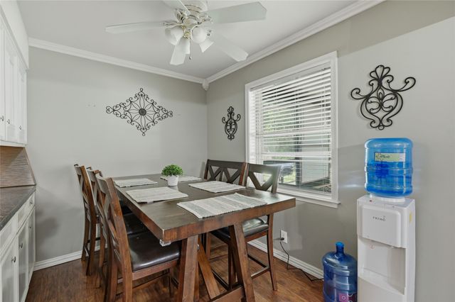 1028 S Idlewild Drive, Sherman, TX 75090