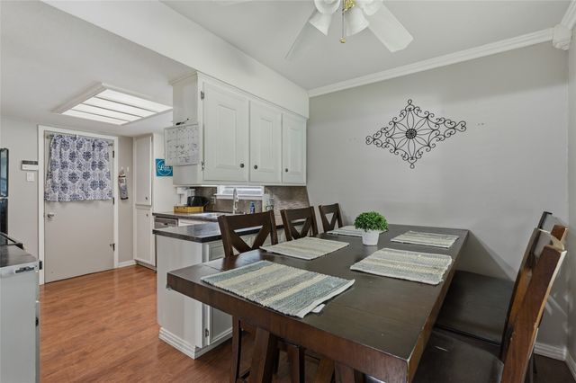 1028 S Idlewild Drive, Sherman, TX 75090