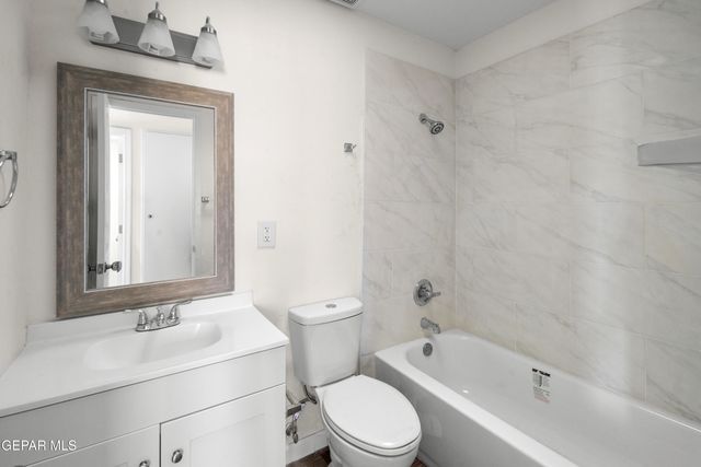 10813 ONYXSTONE Street, El Paso, TX 79924