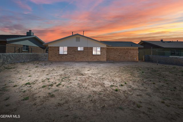 10813 ONYXSTONE Street, El Paso, TX 79924