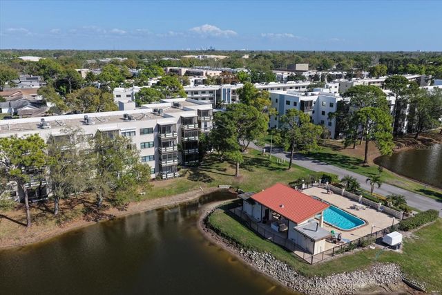 6080 80 STREET N 102, St Petersburg, FL 33709