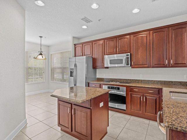 1406 MILLEDGE LANE, Davenport, FL 33896
