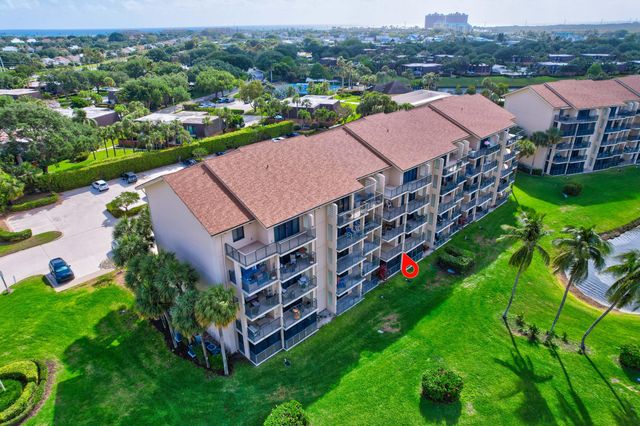 501 Seafarer Circle 204, Jupiter, FL 33477