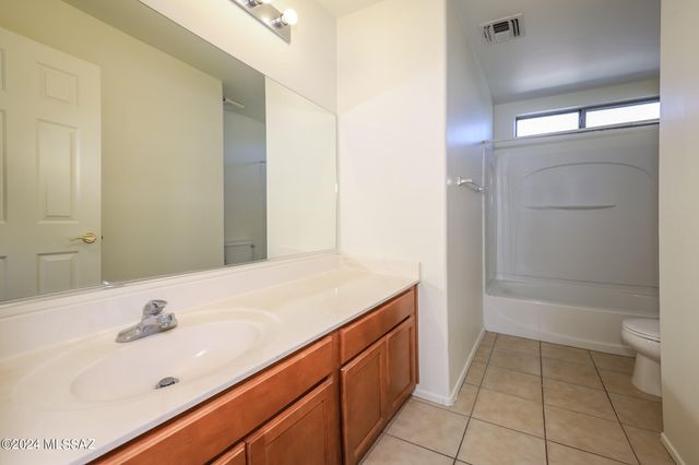 3510 W Center Mountain Way, Tucson, AZ 85746