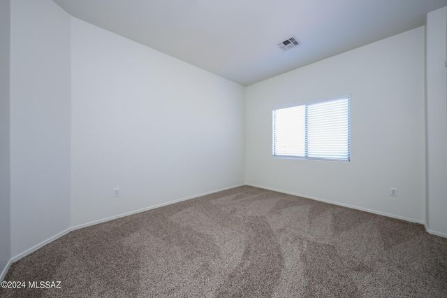 3510 W Center Mountain Way, Tucson, AZ 85746