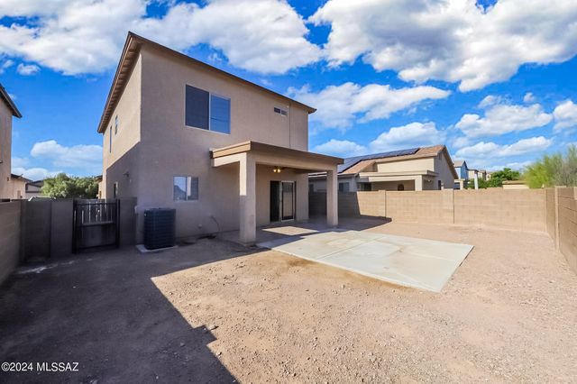 3510 W Center Mountain Way, Tucson, AZ 85746