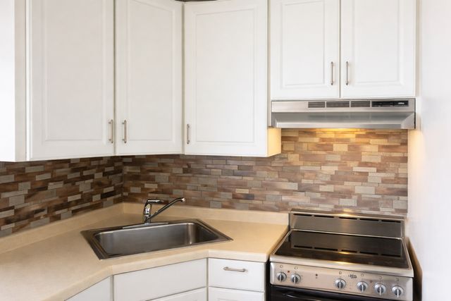 3110 N SHERIDAN Road 1608, Chicago, IL 60657