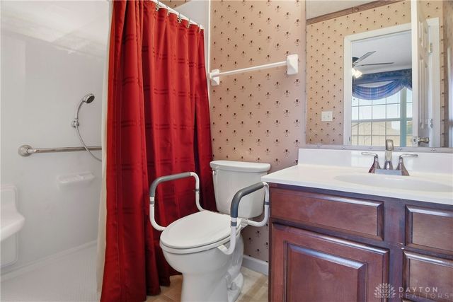 2122 Castle Pines Court, Hamilton, OH 45013