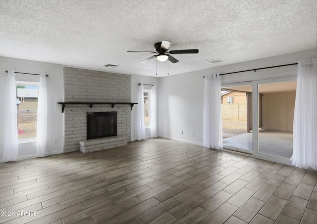 3749 W DAILEY Street, Phoenix, AZ 85053