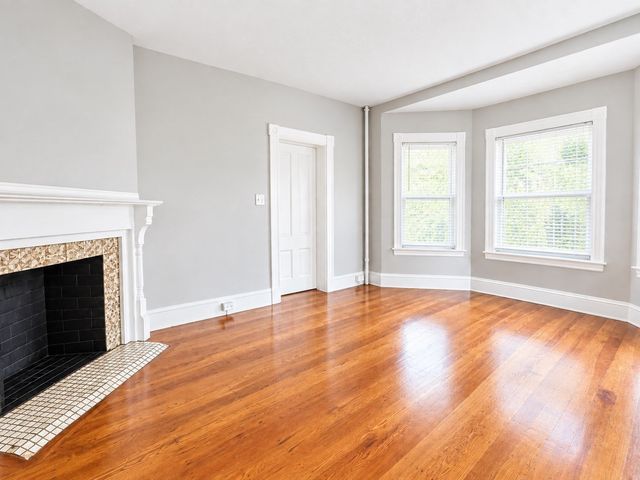 75 Lincoln 1, Quincy, MA 02170