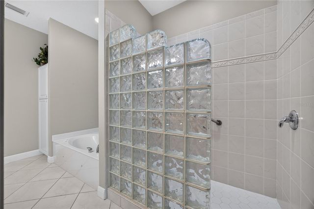 2590 TARPON COVE DRIVE 821, Punta Gorda, FL 33950