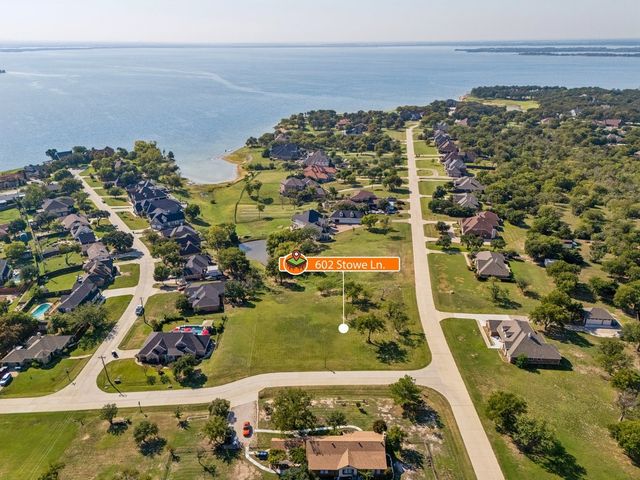 602 Stowe Lane, Lakewood Village, TX 75068