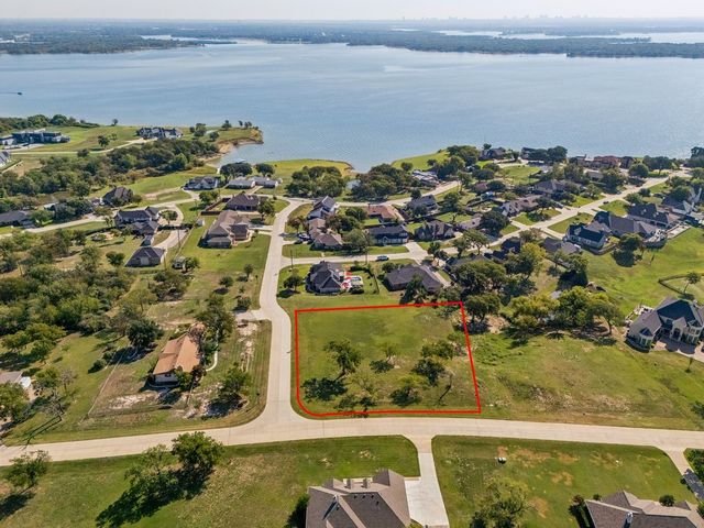 602 Stowe Lane, Lakewood Village, TX 75068