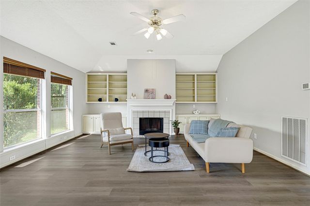 23223 Diamond Knoll Court, Katy, TX 77494