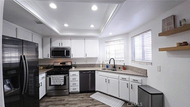 1921 Glenoaks Boulevard 196, San Fernando, CA 91340