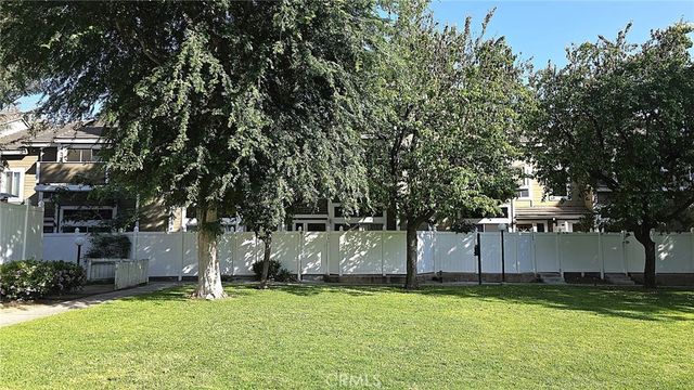 1921 Glenoaks Boulevard 196, San Fernando, CA 91340