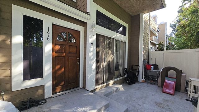 1921 Glenoaks Boulevard 196, San Fernando, CA 91340