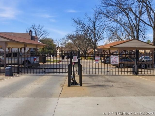 6364 S 80th East Avenue G, Tulsa, OK 74133