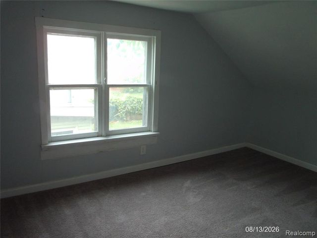 27734 O'neil Street, Roseville, MI 48066