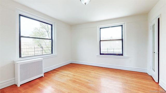 72-34 Austin St D3, Forest Hills, NY 11375
