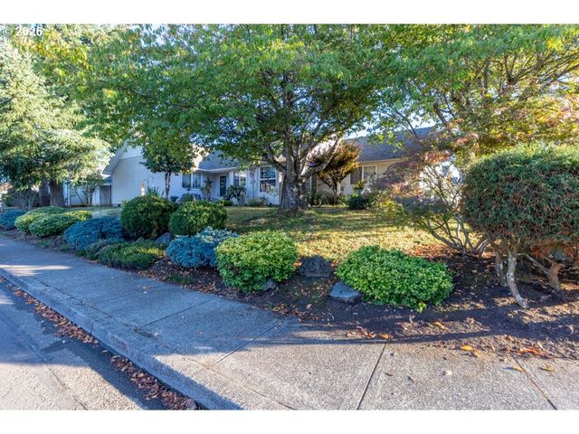 5728 MOONSTONE Loop, Salem, OR 97306