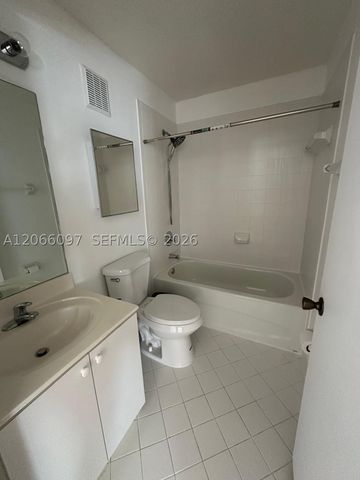 2920 SE 12th Rd 203-30, Homestead, FL 33035