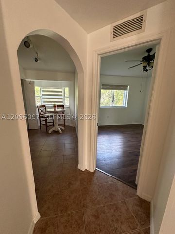 2920 SE 12th Rd 203-30, Homestead, FL 33035