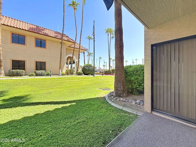 10330 W Thunderbird Boulevard A103, Sun City, AZ 85351