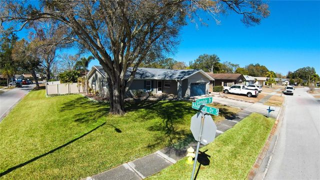 1280 GLENDALE DRIVE, Dunedin, FL 34698