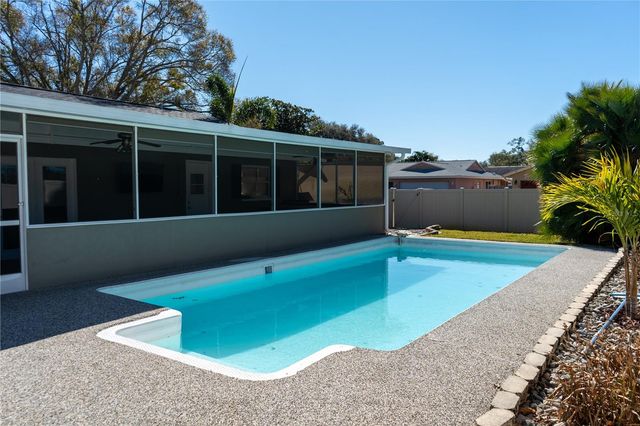 1280 GLENDALE DRIVE, Dunedin, FL 34698