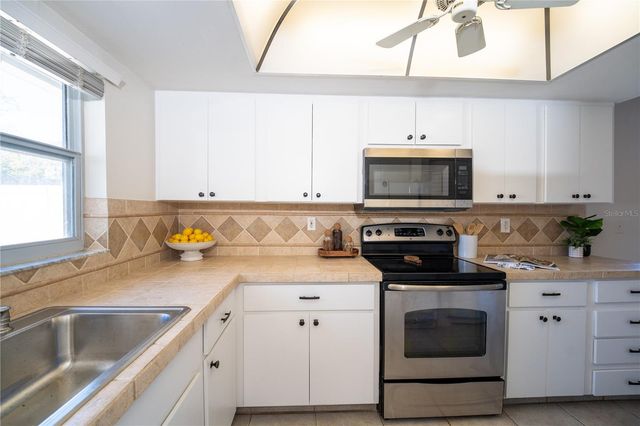 1280 GLENDALE DRIVE, Dunedin, FL 34698