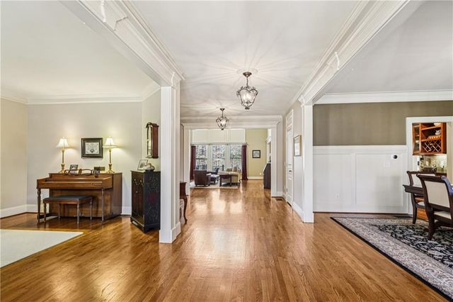 2878 Hidden Falls Drive, Buford, GA 30519