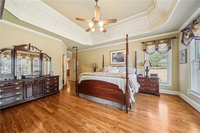 2878 Hidden Falls Drive, Buford, GA 30519