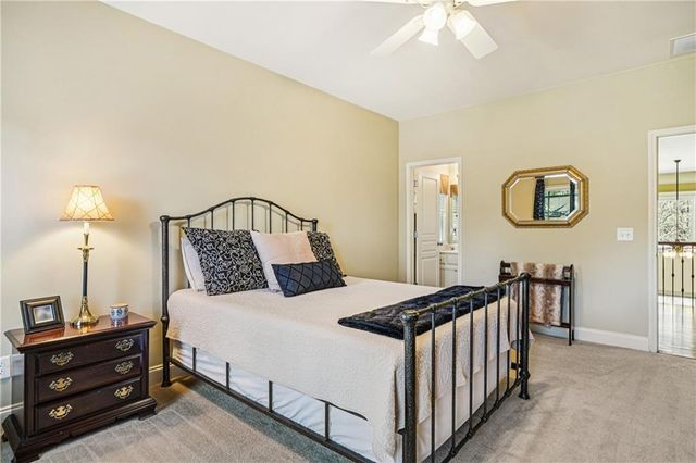 2878 Hidden Falls Drive, Buford, GA 30519