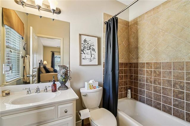 2878 Hidden Falls Drive, Buford, GA 30519