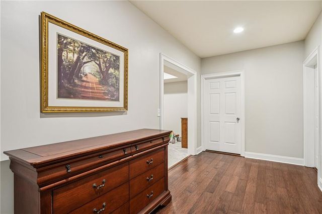 2878 Hidden Falls Drive, Buford, GA 30519