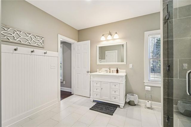 2878 Hidden Falls Drive, Buford, GA 30519