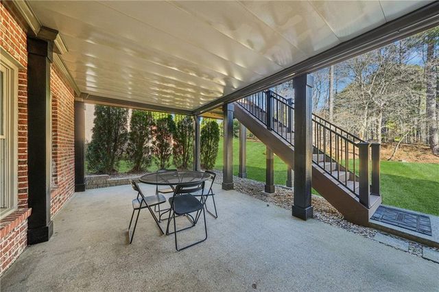 2878 Hidden Falls Drive, Buford, GA 30519