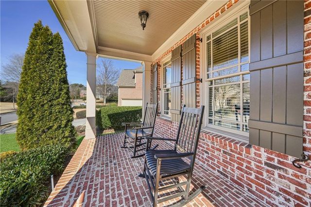 2878 Hidden Falls Drive, Buford, GA 30519