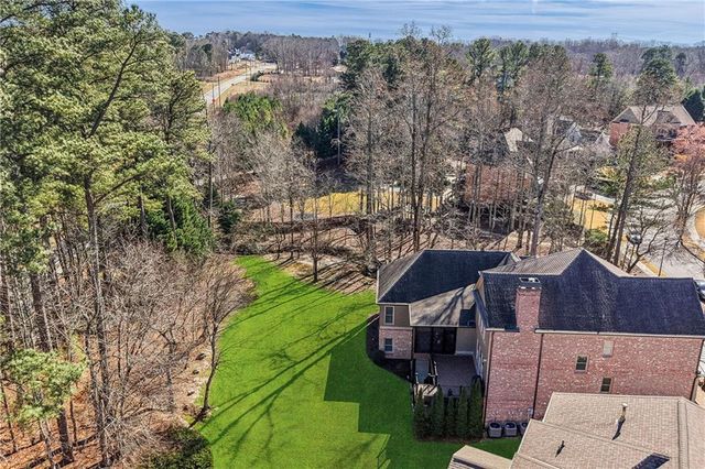 2878 Hidden Falls Drive, Buford, GA 30519