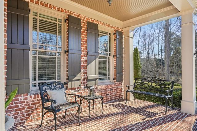 2878 Hidden Falls Drive, Buford, GA 30519