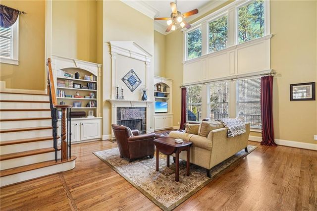 2878 Hidden Falls Drive, Buford, GA 30519