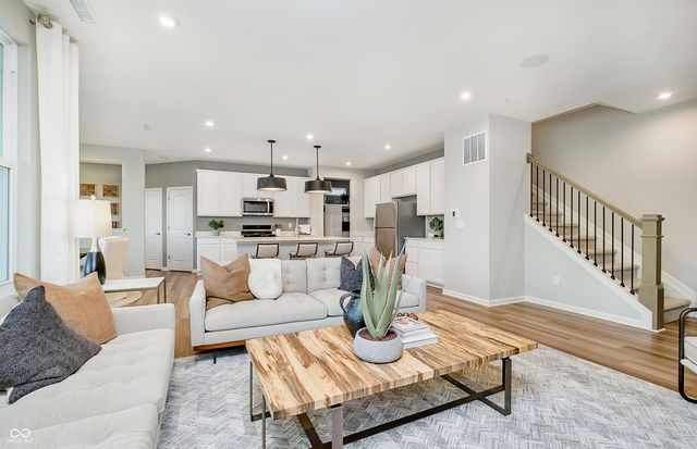 575 Corbin Way, Avon, IN 46123