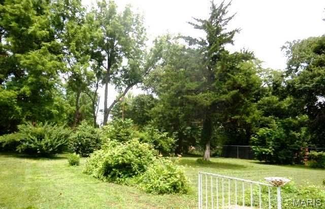 26 Capitol Hill Drive, St Louis, MO 63136
